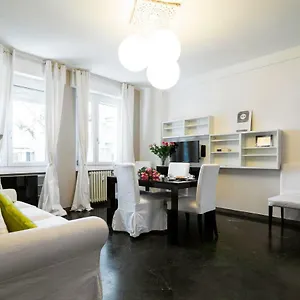 https://milanocity-mico.it-lombardy.com